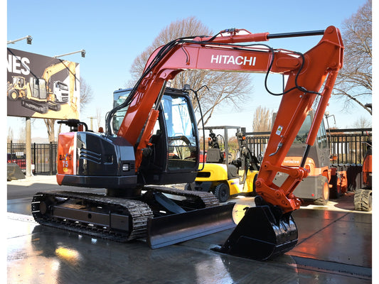 Hitachi ZX75US-3 7.5 ton