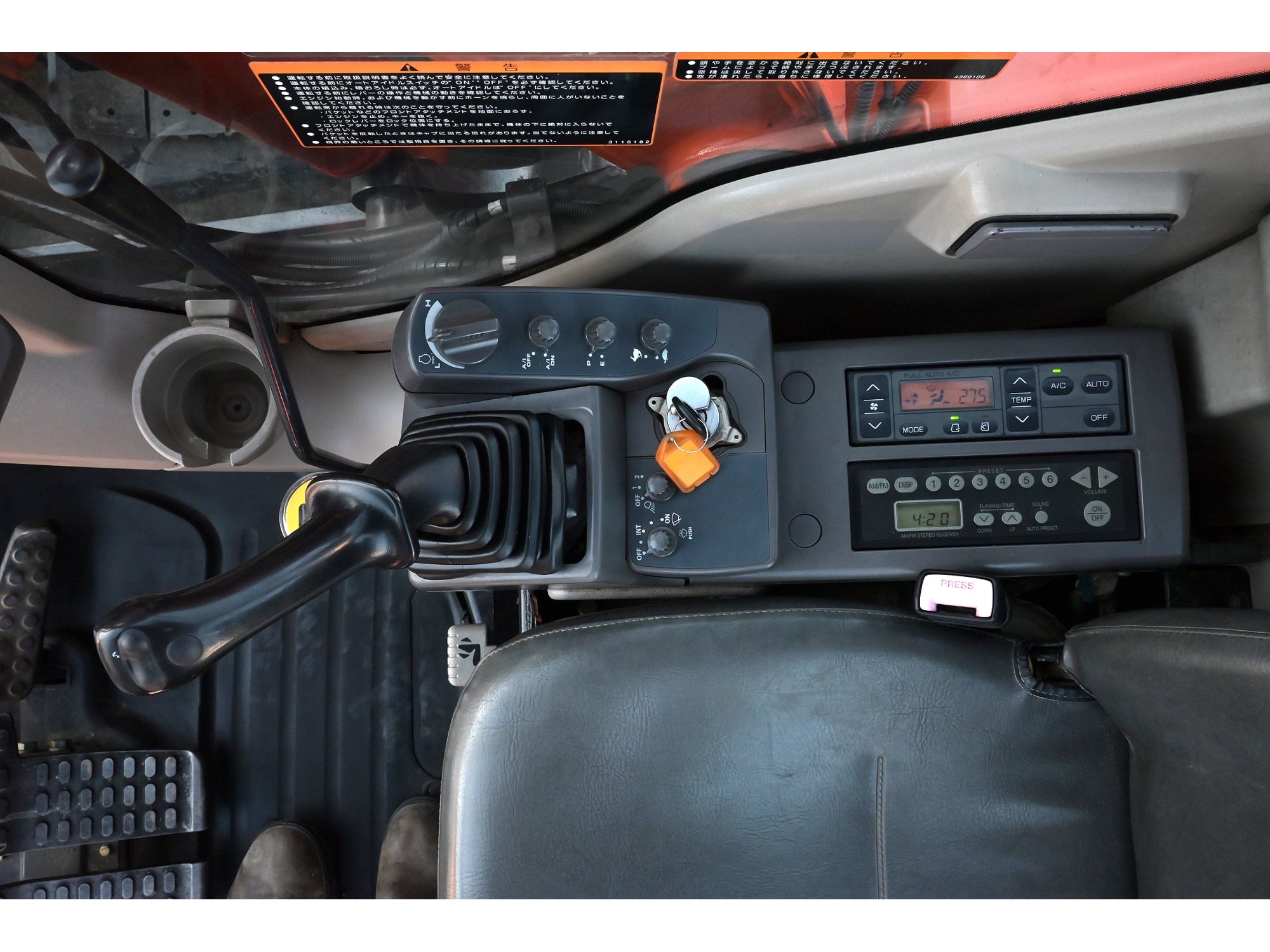 Hitachi ZX75US-3 7.5 ton– Digger City