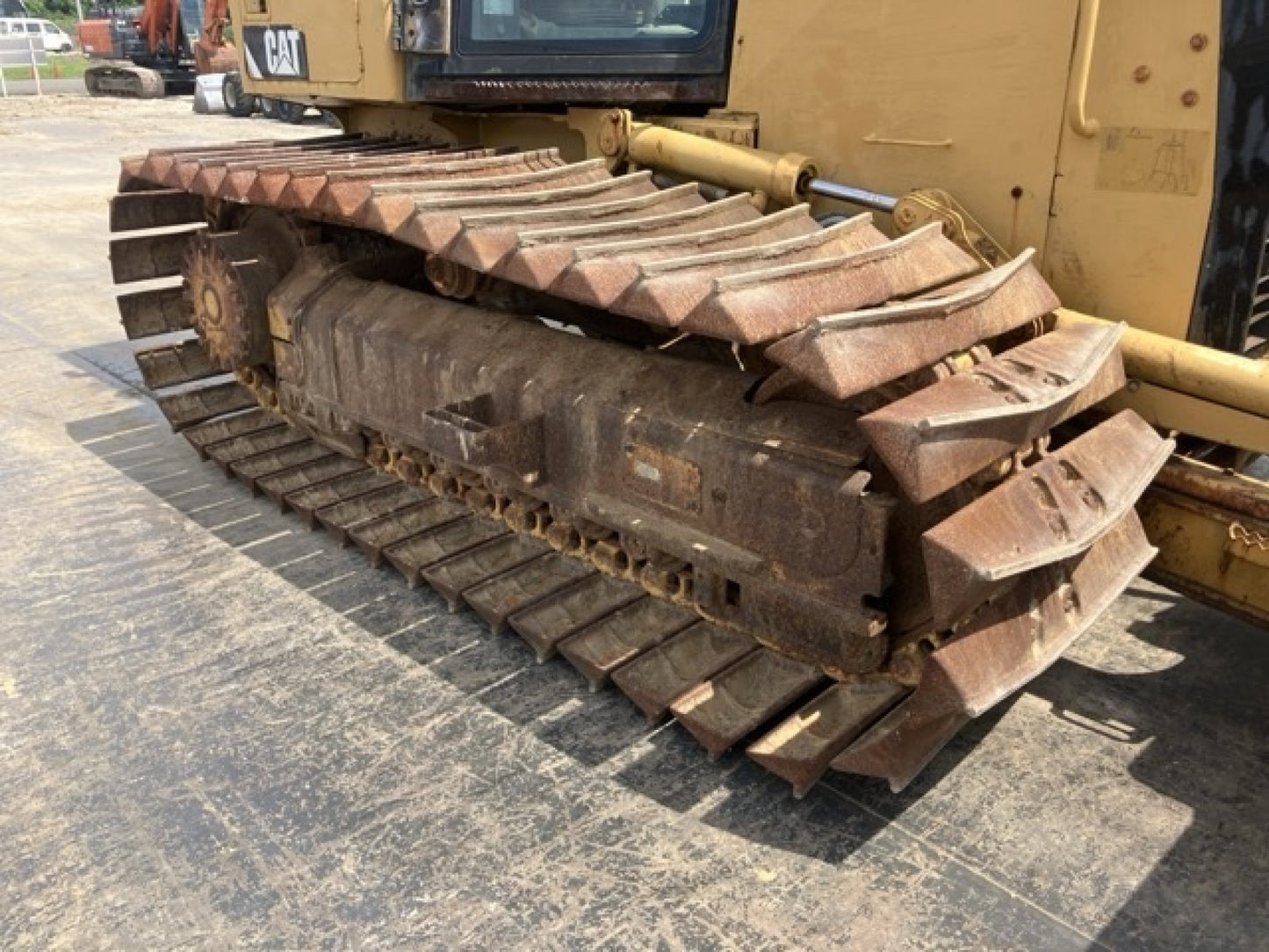 Caterpillar D5K LGP 10t Bulldozer