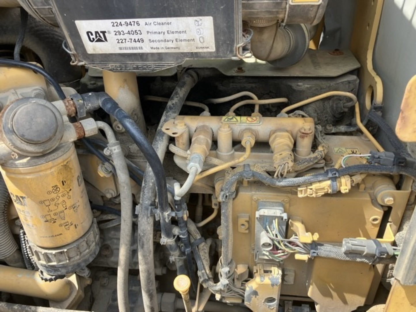 Caterpillar D5K LGP 10t Bulldozer