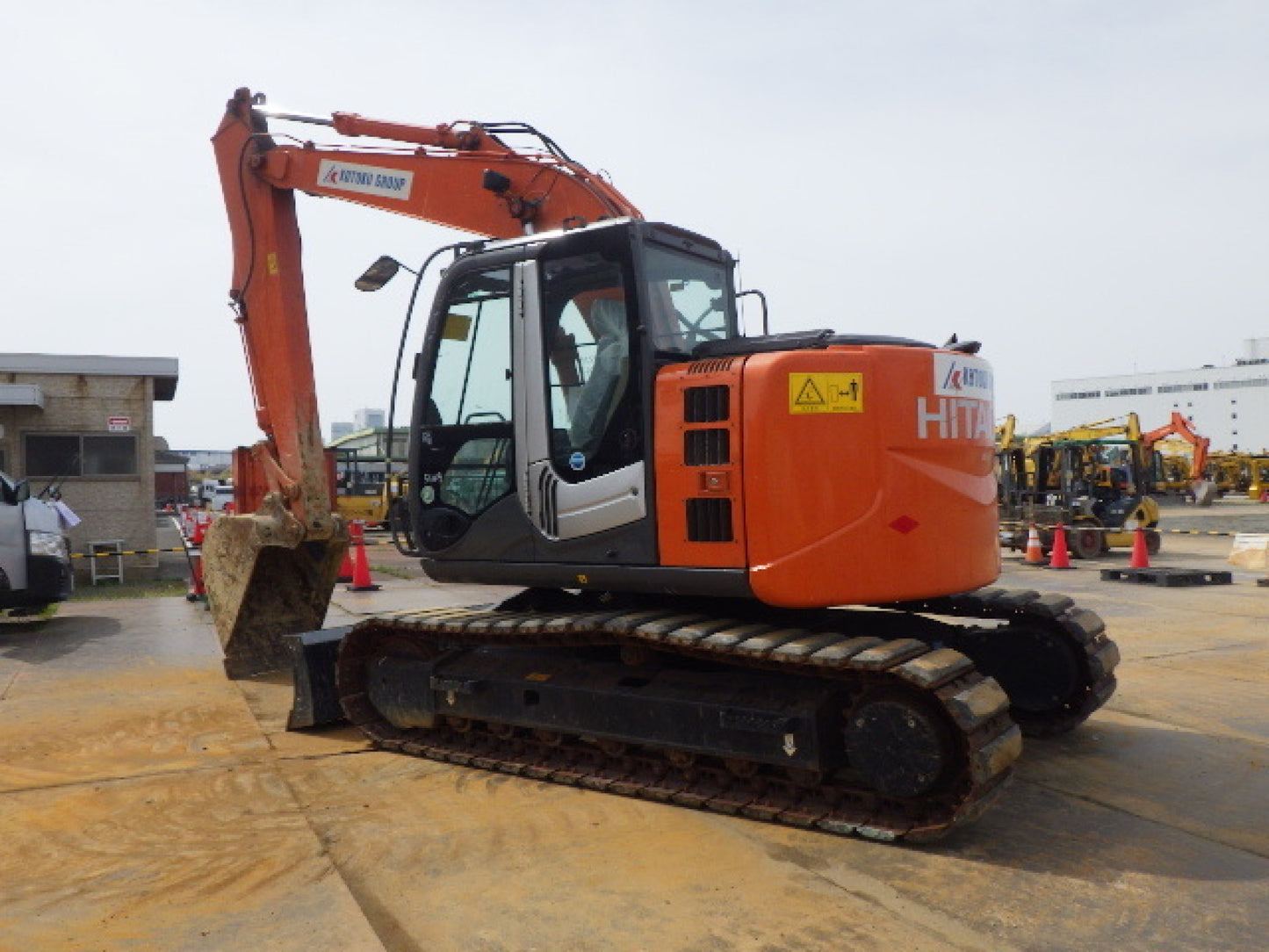 Hitachi ZX135-3 Digger 13.5 ton