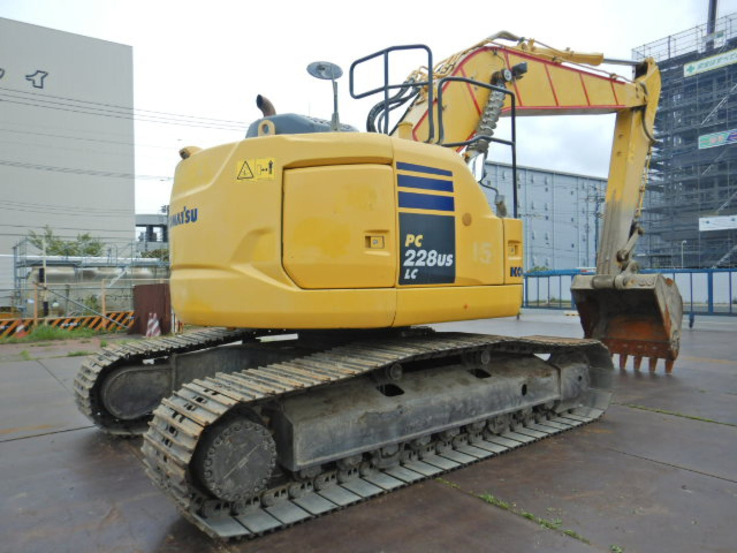 Komatsu PC228USLC-10 Digger 24 ton