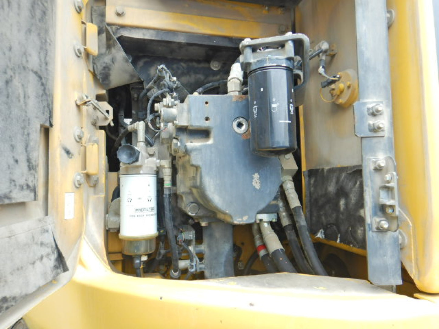 Komatsu PC228USLC-10 Digger 24 ton