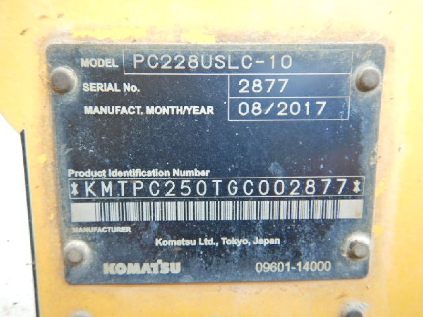 Komatsu PC228USLC-10 Digger 24 ton