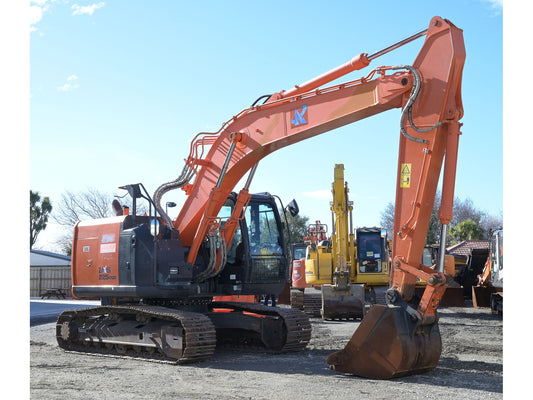 2017 Hitachi ZX225USR-5 Excavator