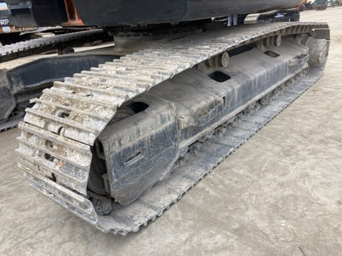 2015 Hitachi ZX225 USRLCK-6 Excavator