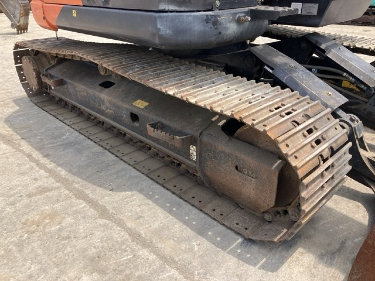 Hitachi ZX135 Digger 13.5 Ton