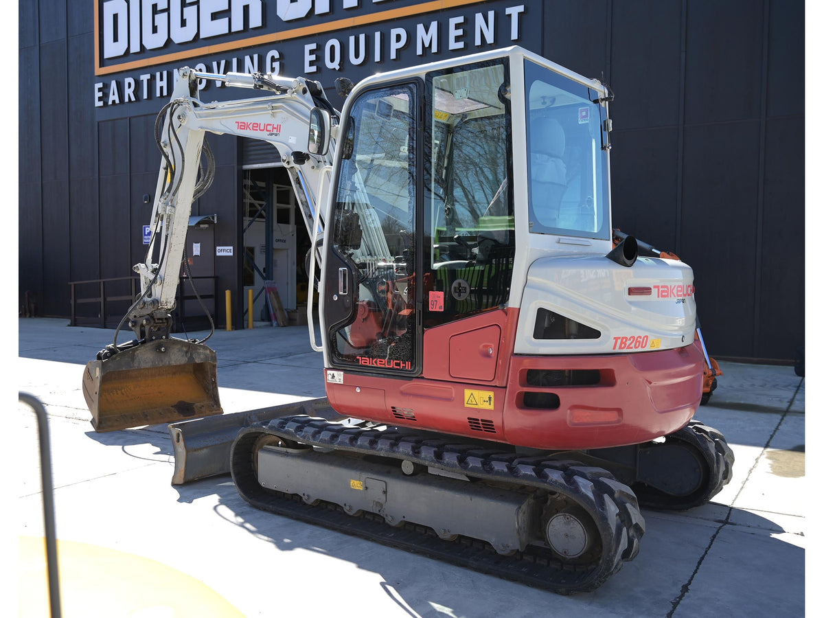 Takeuchi TB260 Excavator 6t
