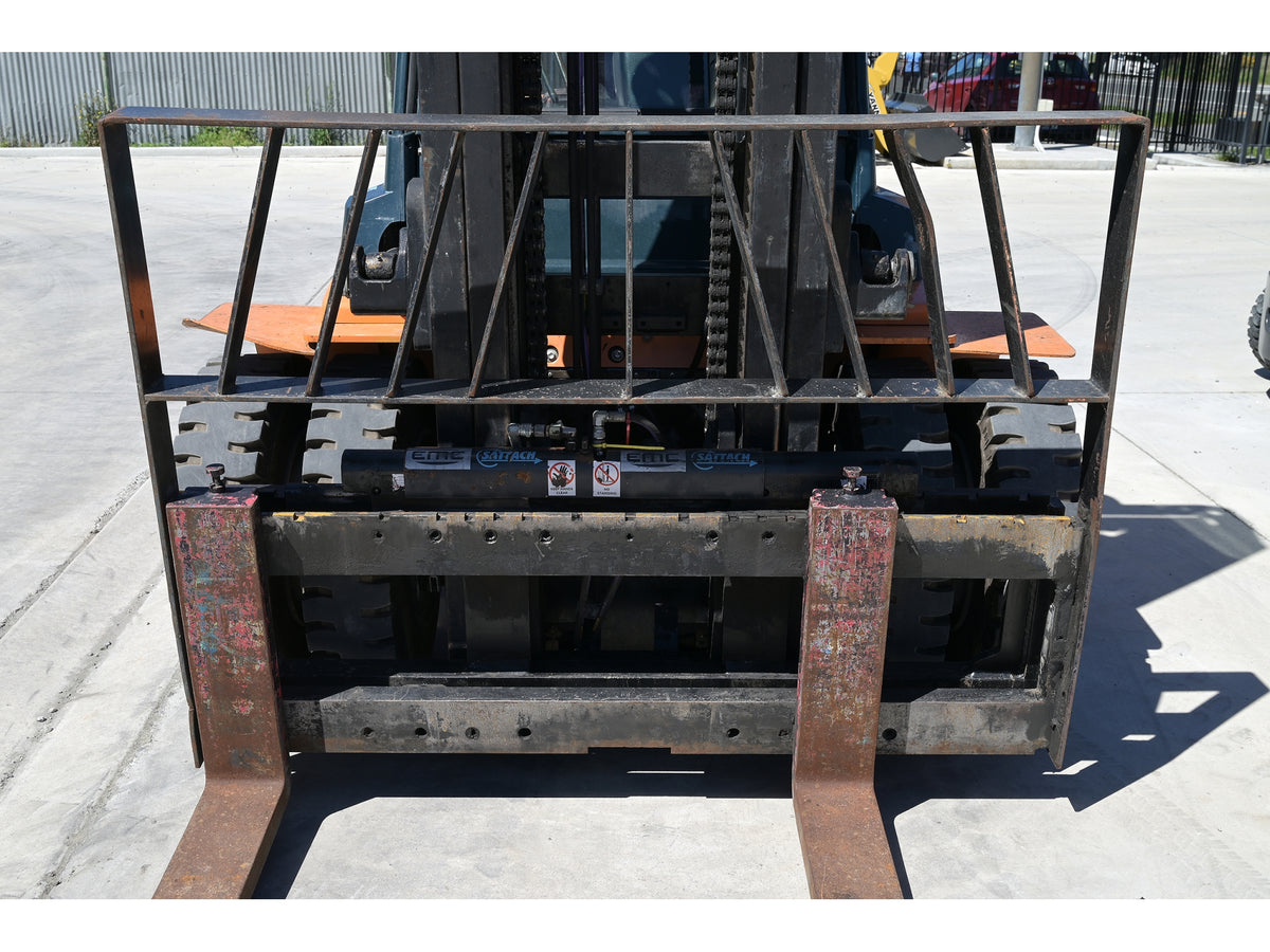 Heavy-Duty Toyota 7-Series Diesel Forklift