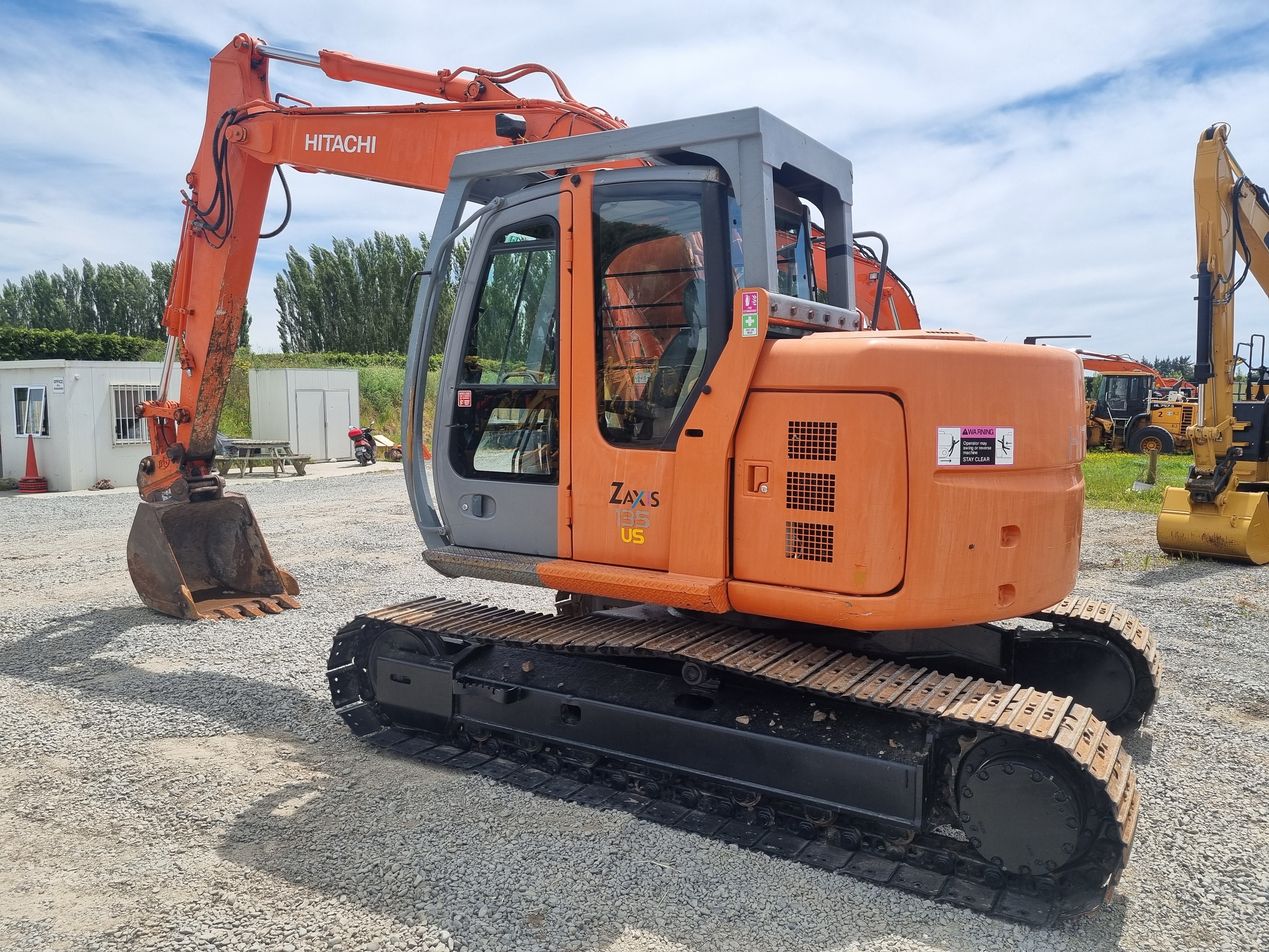 Hitachi Zaxis ZX135US-1, 13.5 Ton Excavator– Digger City