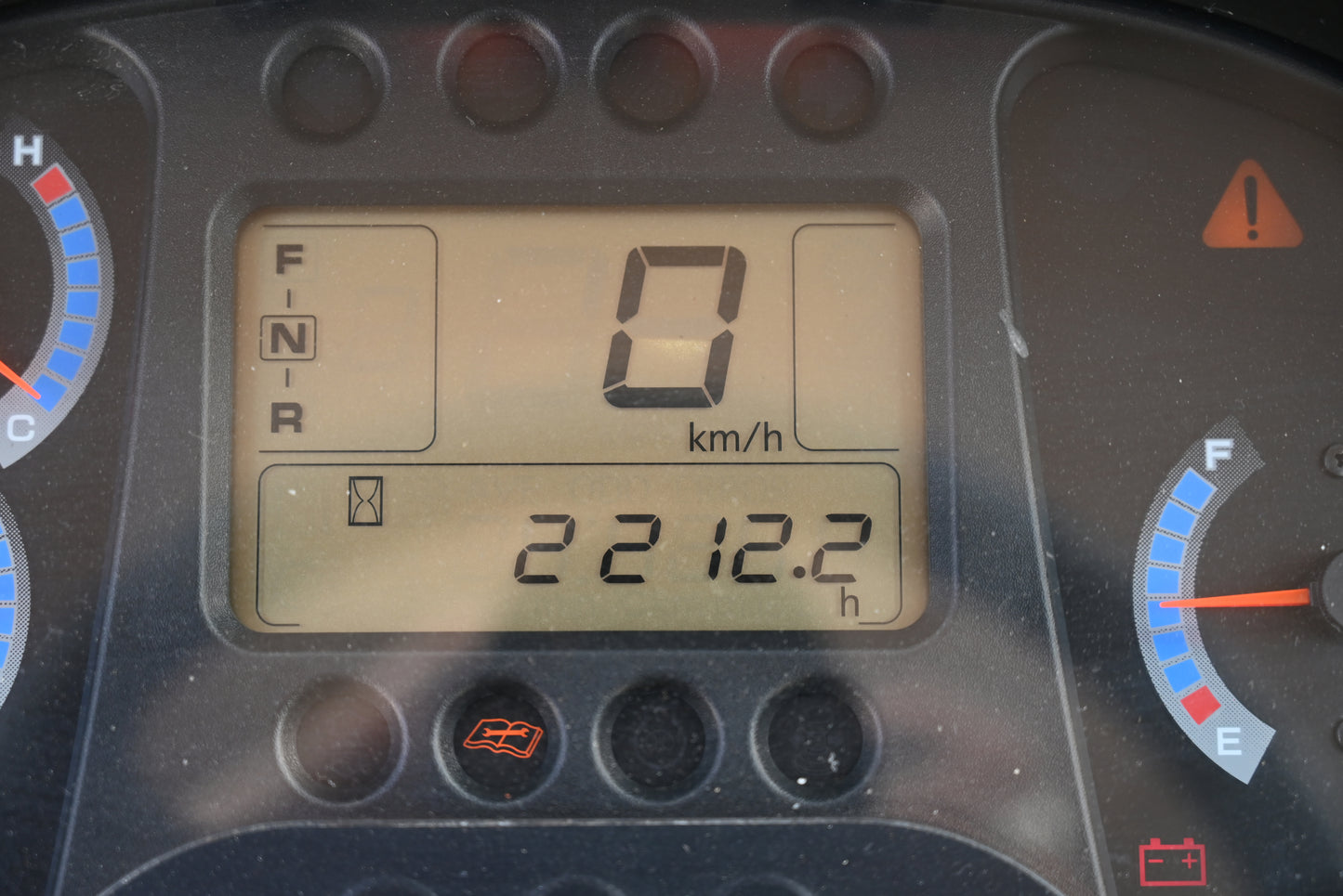 Hitachi ZW100 7 ton Wheel Loader 1CBM