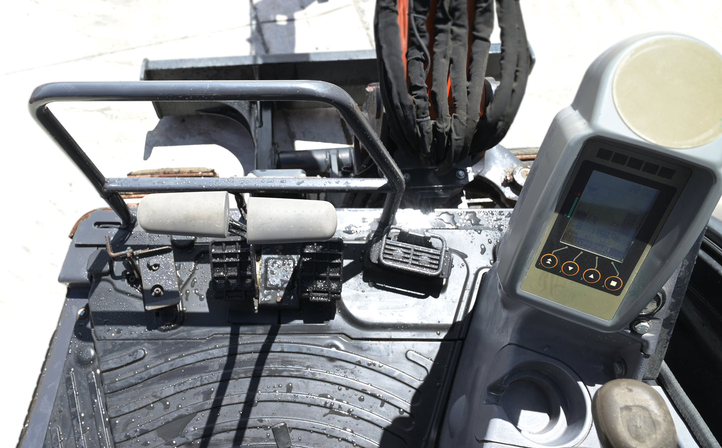 Hitachi ZX30U, 3 Ton Excavator, Low Hours