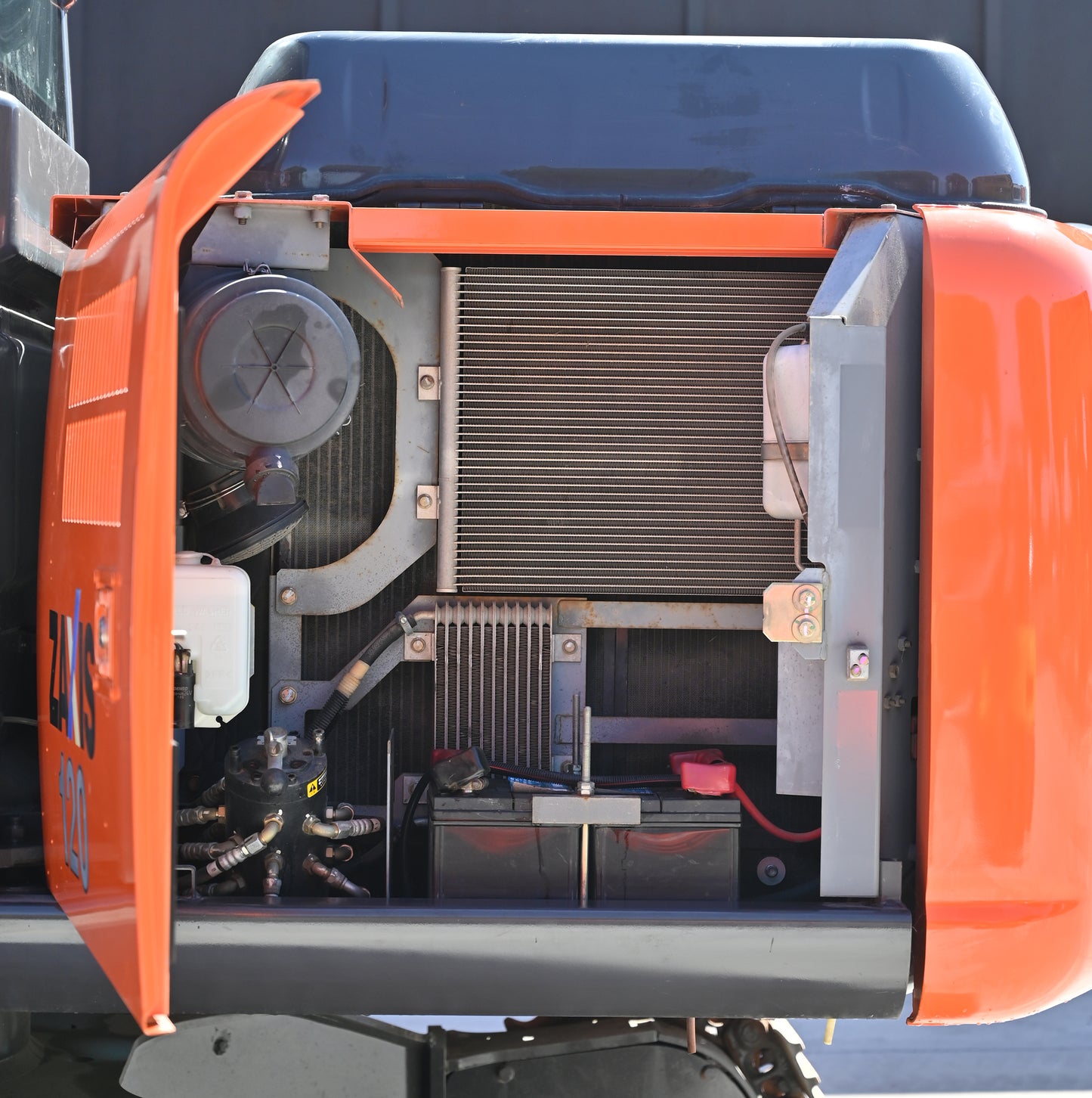 Hitachi ZX120 Digger 12 ton Only 915hrs