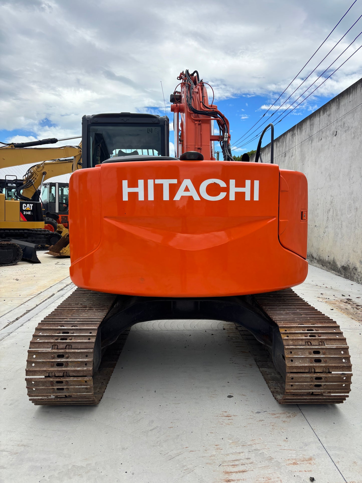 Hitachi ZX135 US Digger 13.5 ton Zero Swing