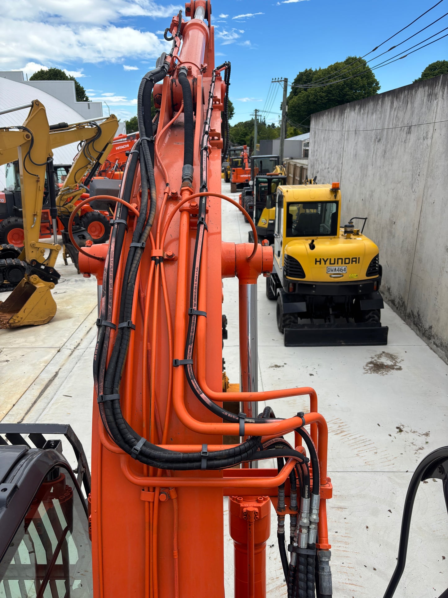 Hitachi ZX135 US Digger 13.5 ton Zero Swing