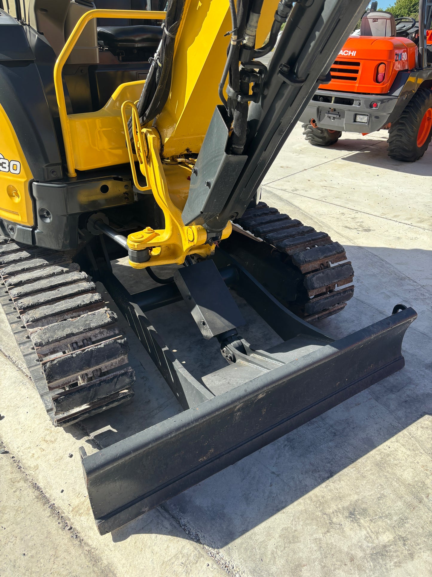 Yanmar VIO30-6 Excavator, 3 ton, low hours