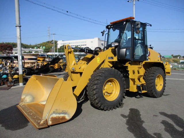 CATERPILLAR 910 LOADER 354HRS