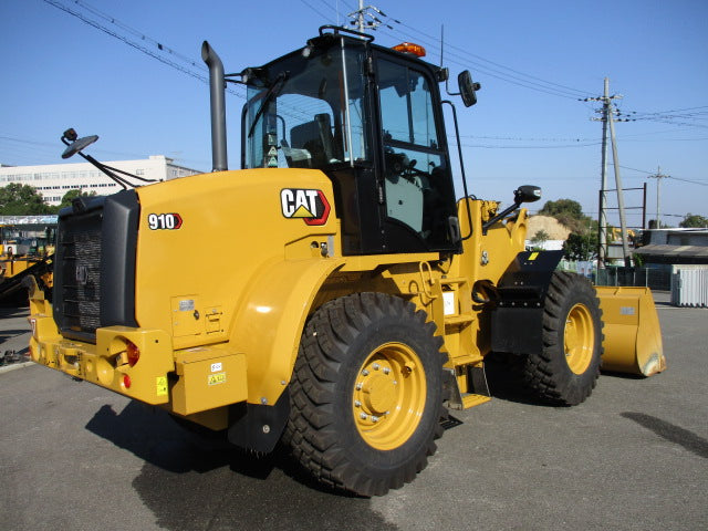 CATERPILLAR 910 LOADER 354HRS