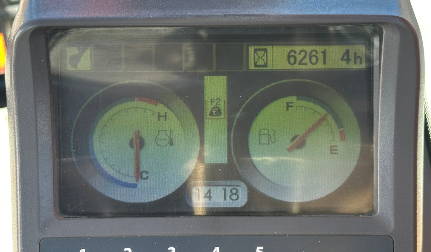 Hitachi ZX135 US Digger 13.5 ton Zero Swing