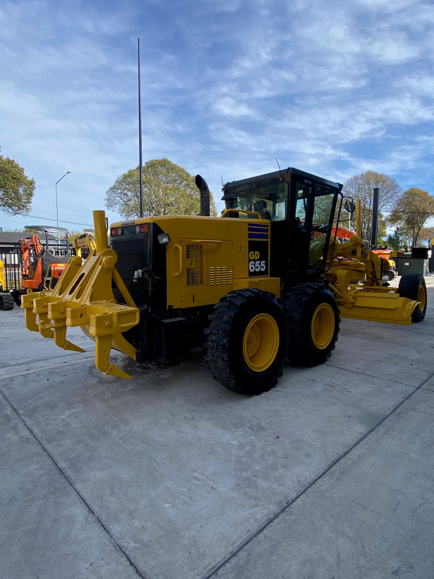 Komatsu GD655-3A Grader 17 Ton