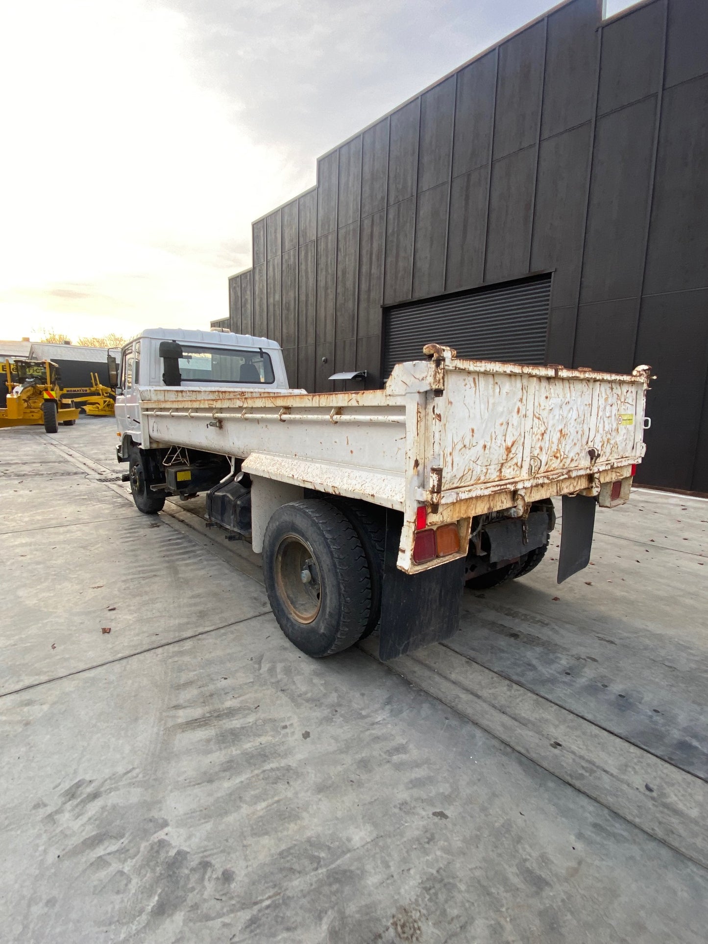 1997 Nissan Diesel CP180 Tipper Truck