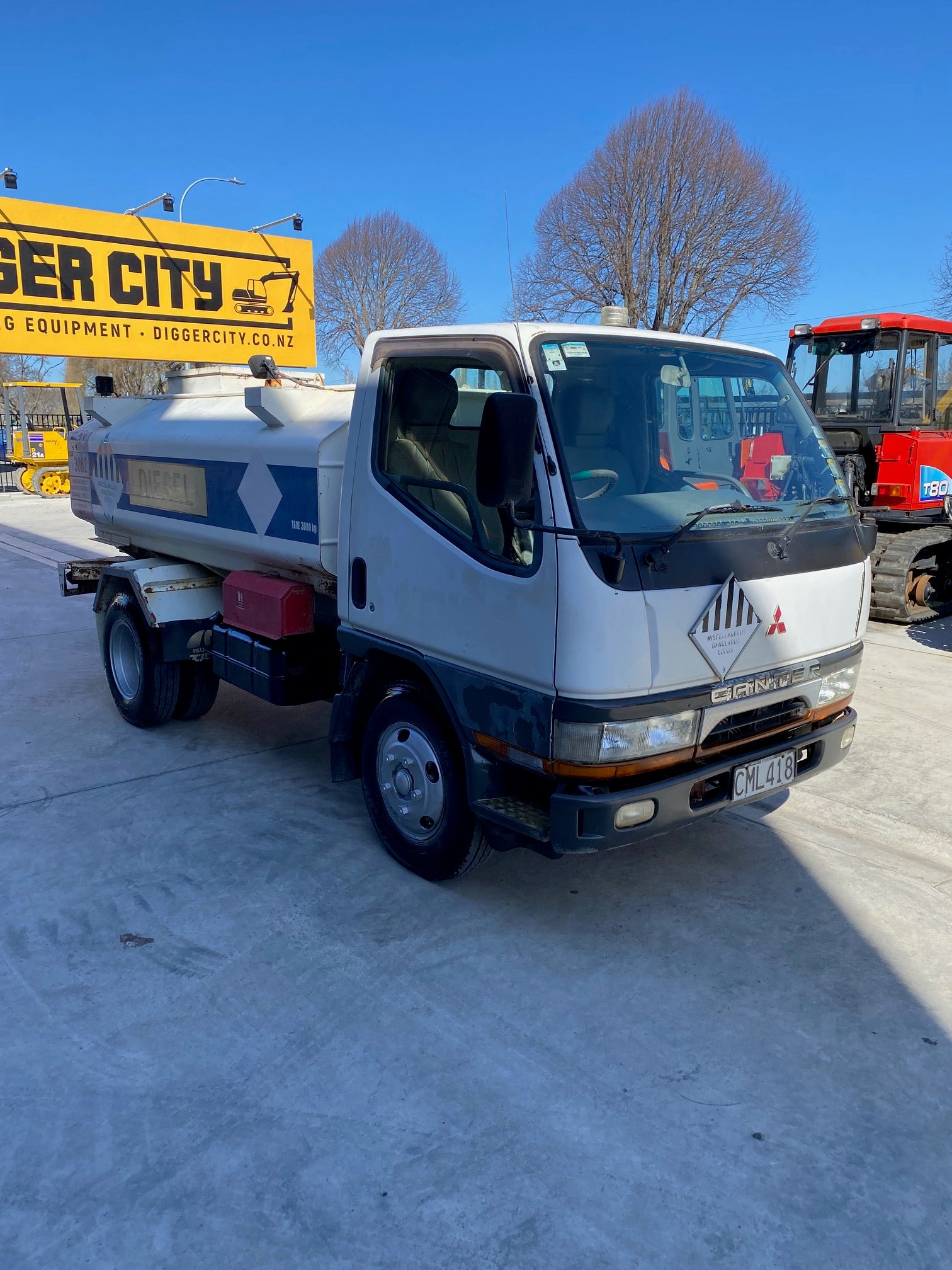 1998 Mitsubishi Canter FE567 Diesel Fuel Tanker