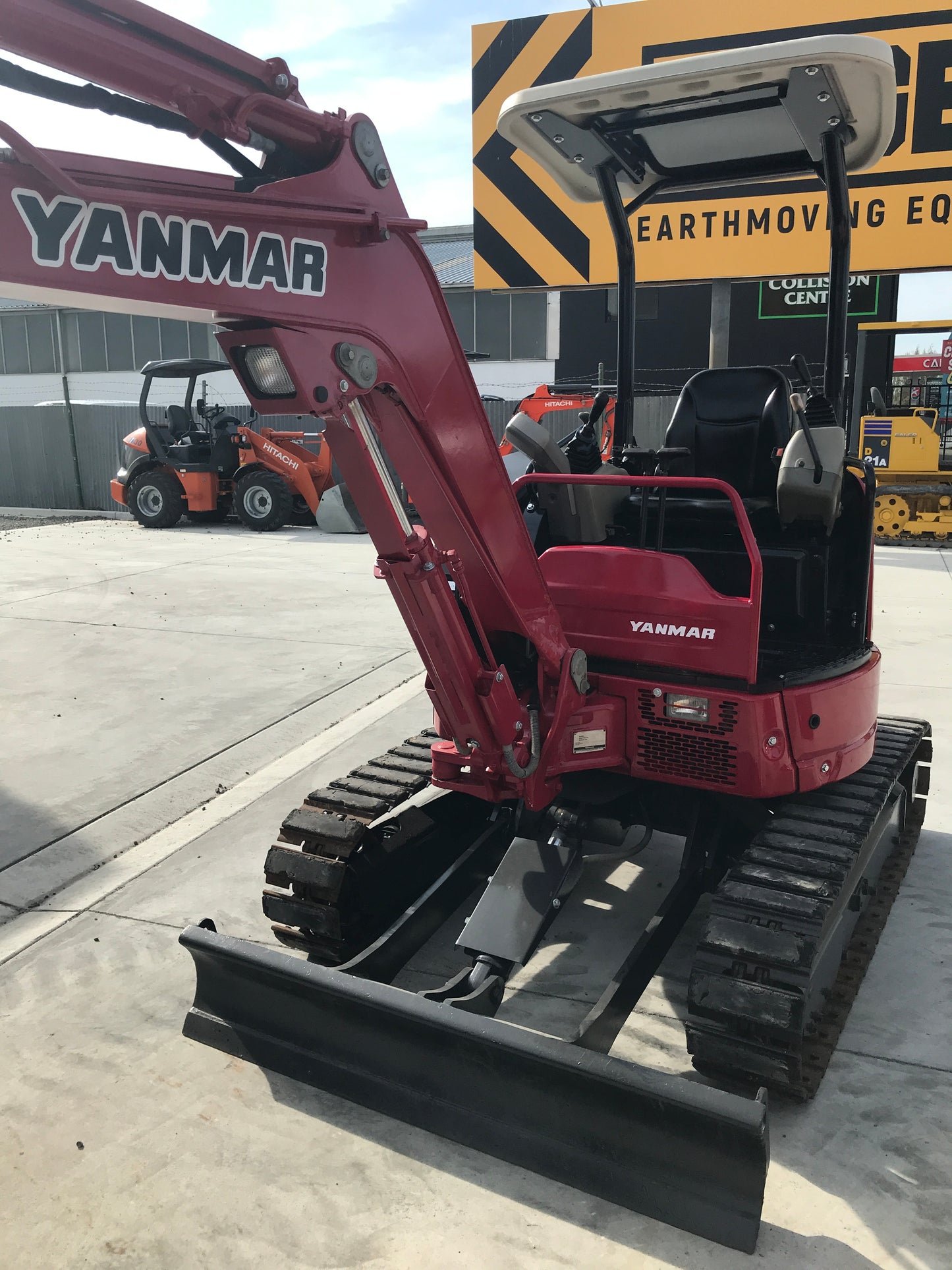 Yanmar VIO25-6 2.5 ton Digger