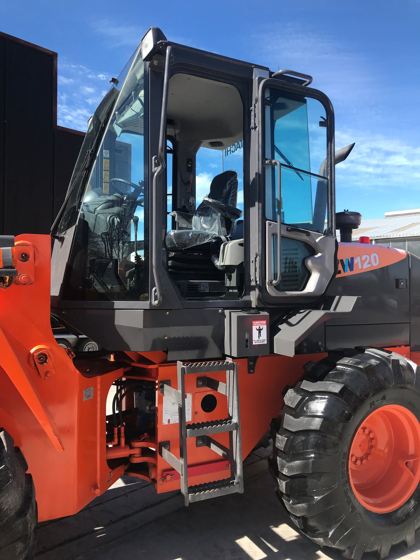 HITACHI ZW120 , 2014 MODEL , 4225 HOUR , WHEEL LOADER