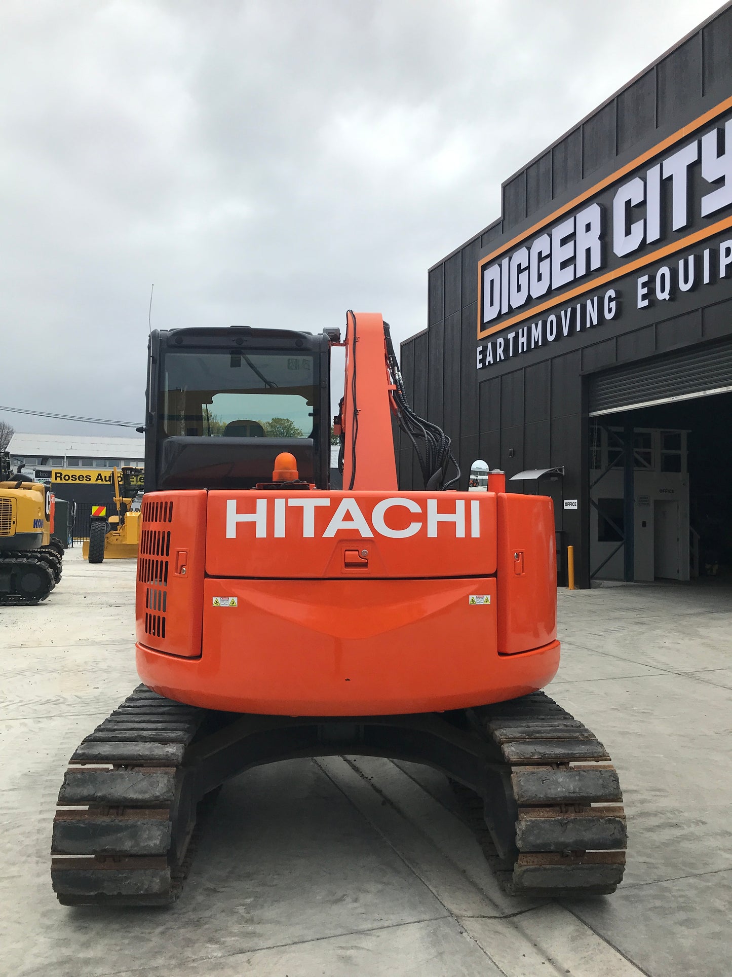 HITACHI ZX75US-3 , 2011 ,7.5 TON EXCAVATOR