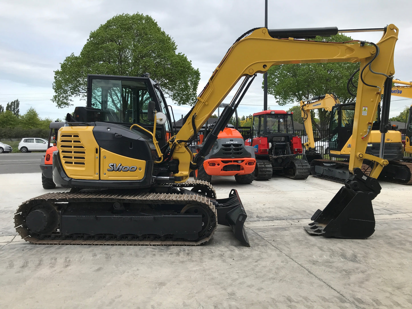 Yanmar SV100 2012, 10t Digger W/Blade