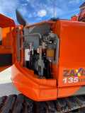 Hitachi ZX135US Digger 13 ton Low hours