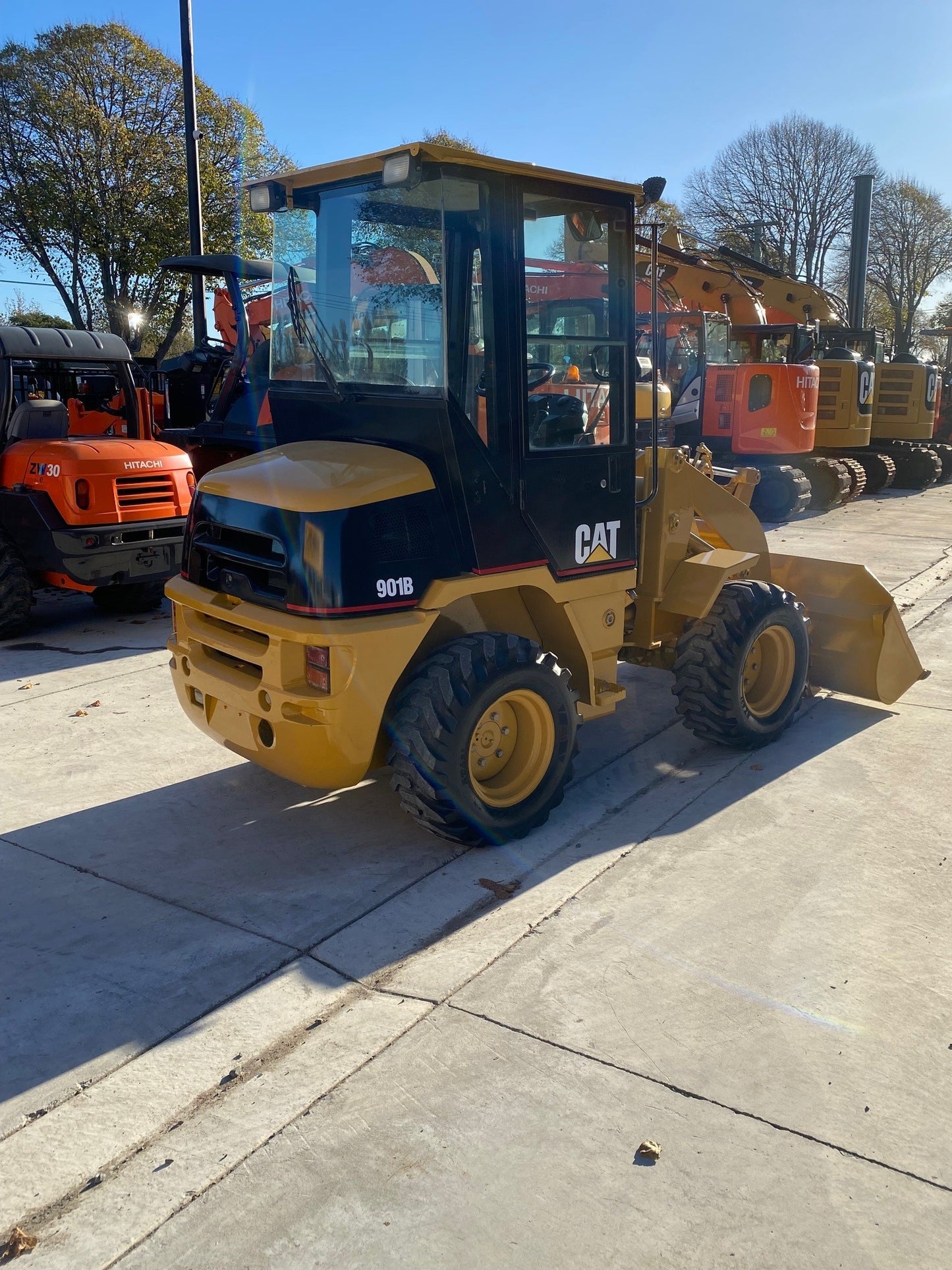 Caterpillar 901B Wheel Loader