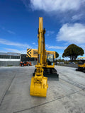 KOMATSU PC138 14 Ton Excavator W/Blade