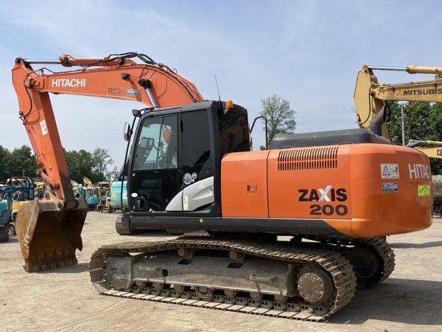 2017 Hitachi ZX200 Digger