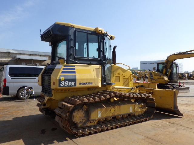 Komatsu D39PX-23 Bulldozer
