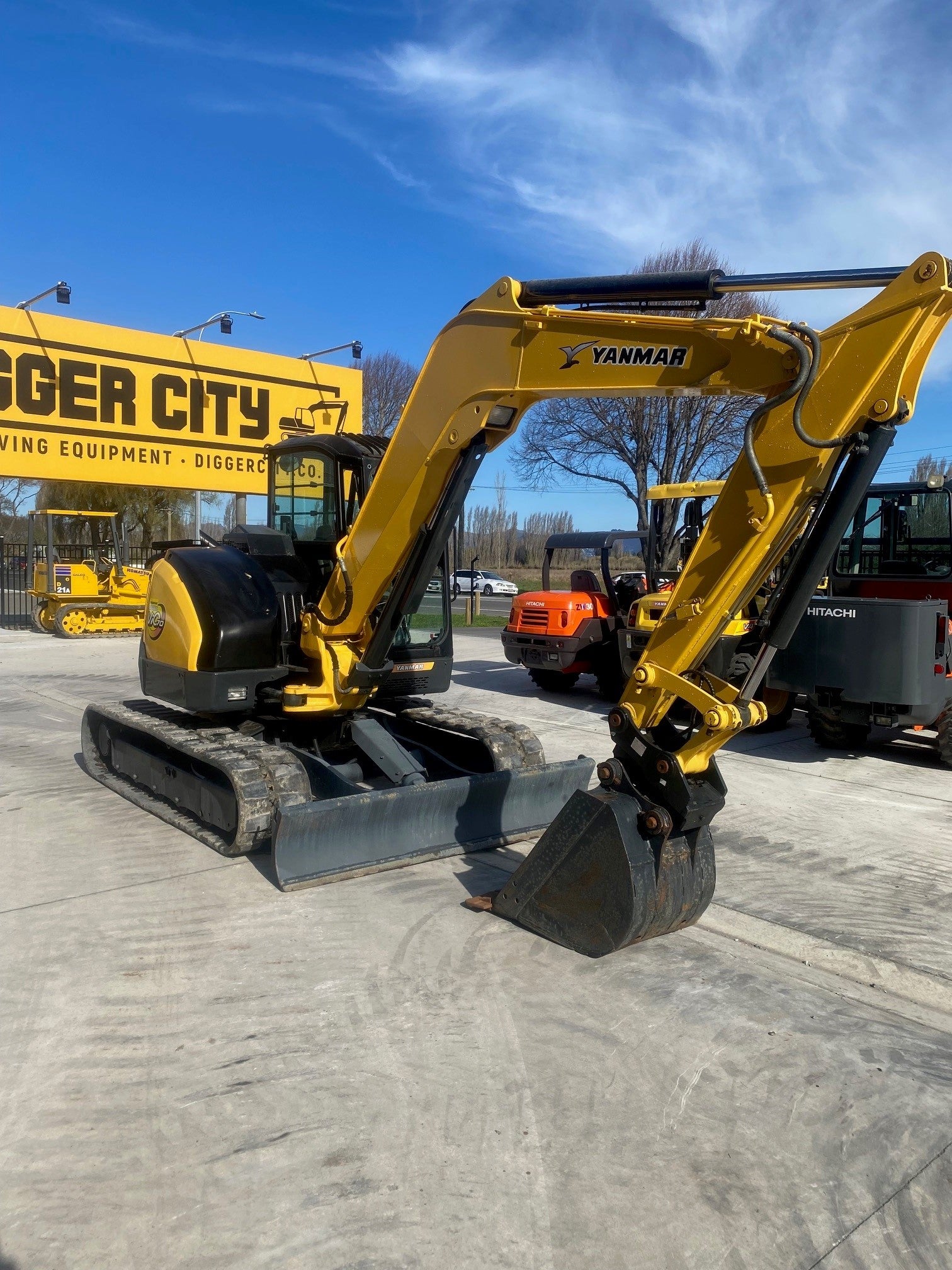 Yanmar VIO70 7.8 Digger W/Blade