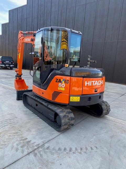 Hitachi ZX60USB-3 Digger 6 Ton