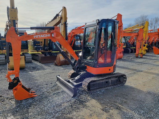 Hitachi Zaxis ZX27U Digger 2.7 Ton