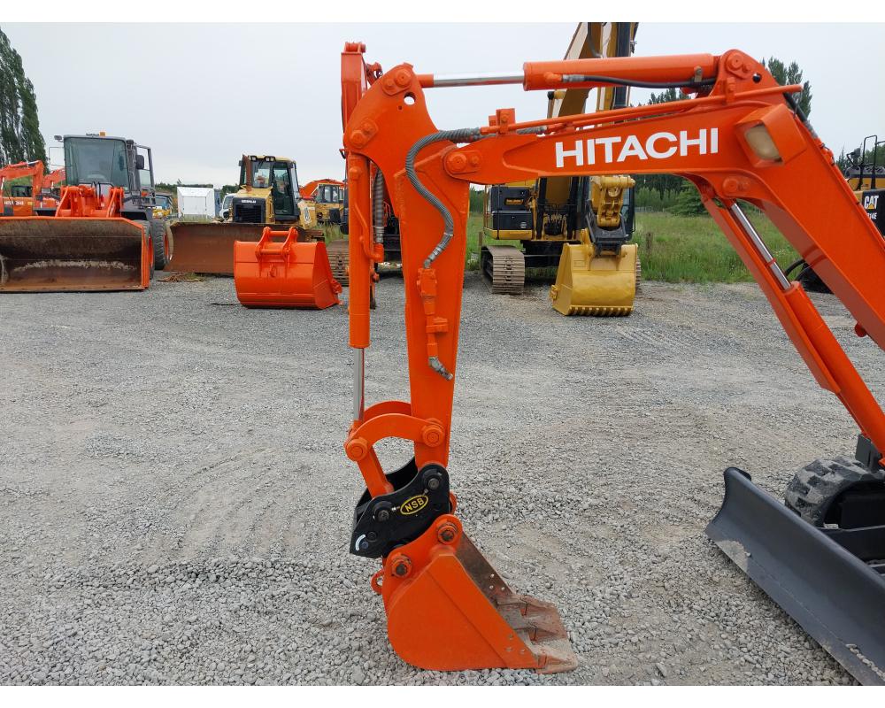 Hitachi Zaxis 20U, 2 Ton Digger