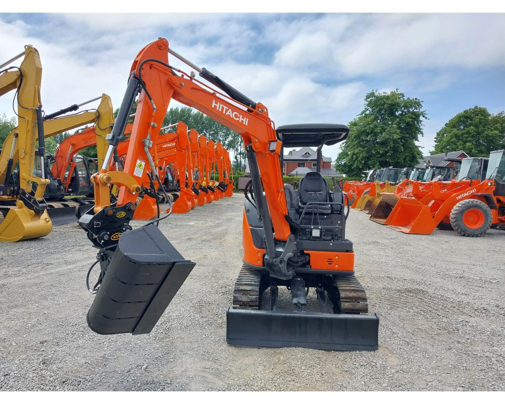 Hitachi ZX30U, 3 Ton Excavator, Low Hours