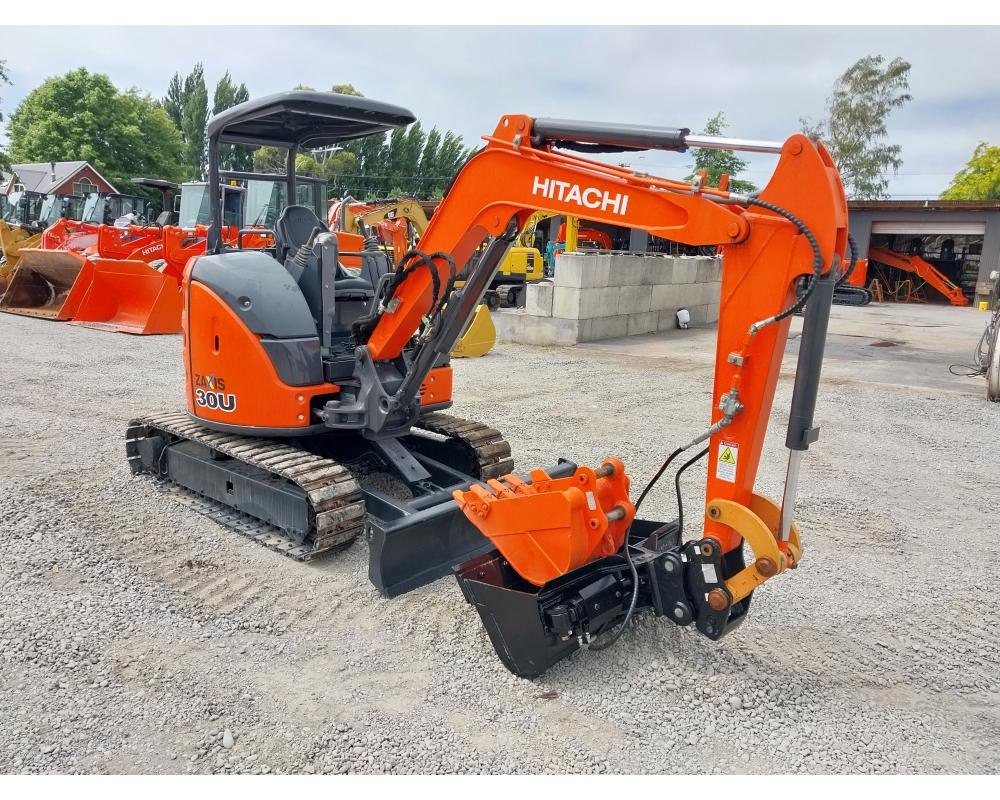 Hitachi ZX30U, 3 Ton Excavator, Low Hours