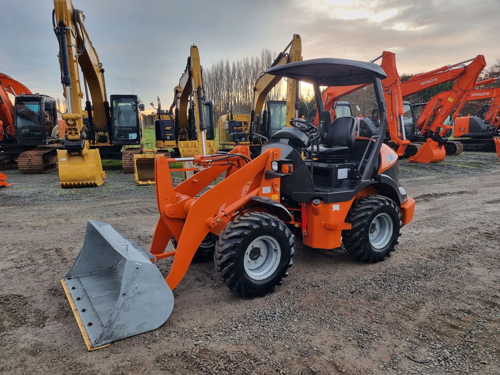 Hitachi ZW30 Wheel Loader 0.4CBM Bucket – Digger City