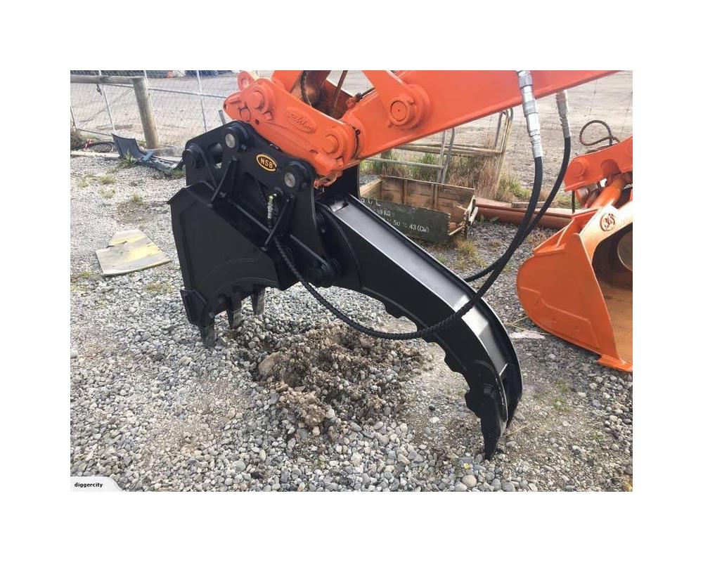 350094-excavator-grab-bucket-5-6-t-w-piping-1009070316-232230_S3325I2JMYZ2.jpg