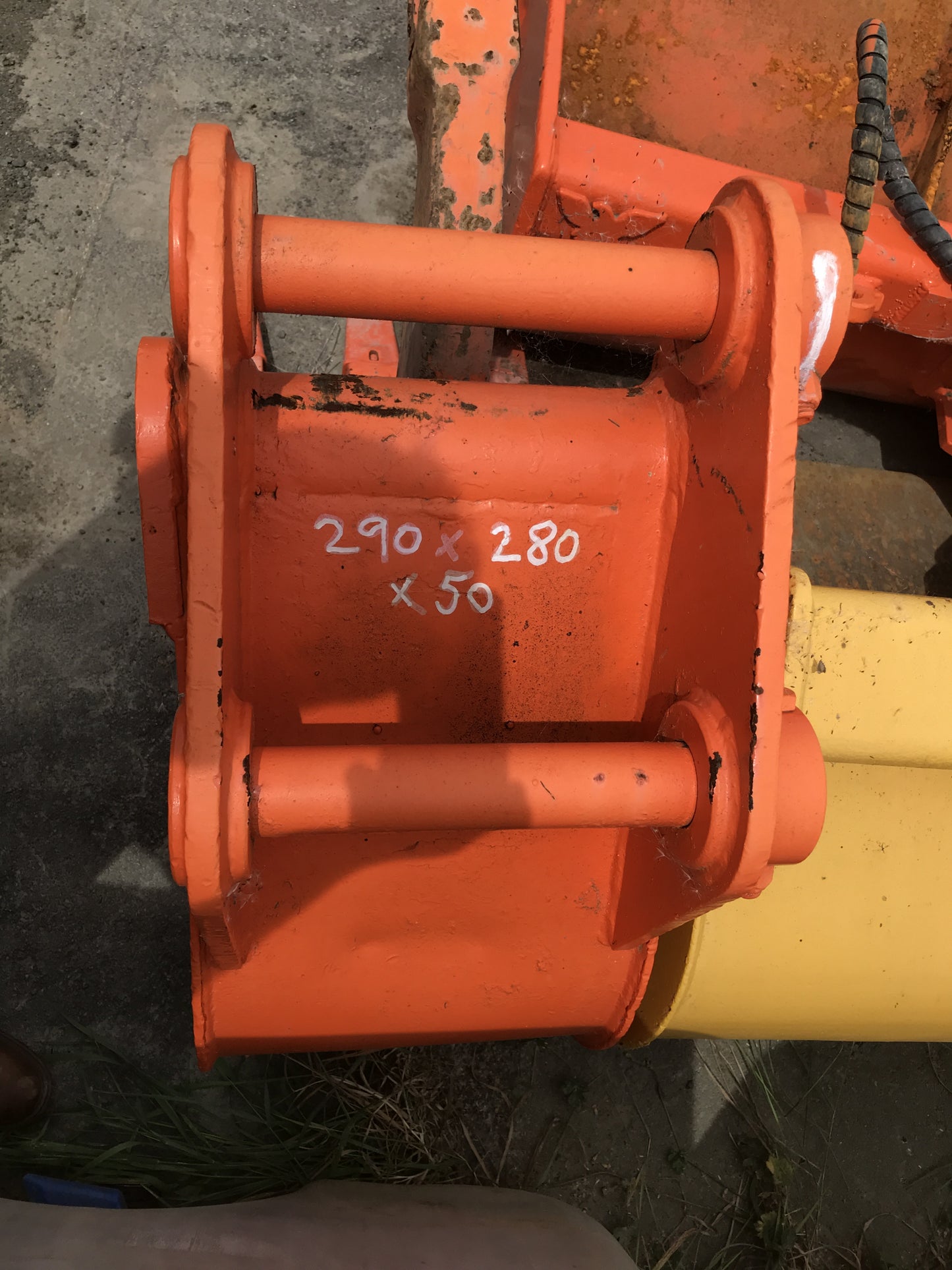 Excavator Trench Bucket - 50mm Pins