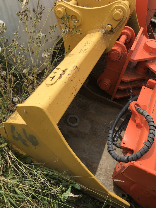 Excavator Cleaning Bucket - 50mm Pins