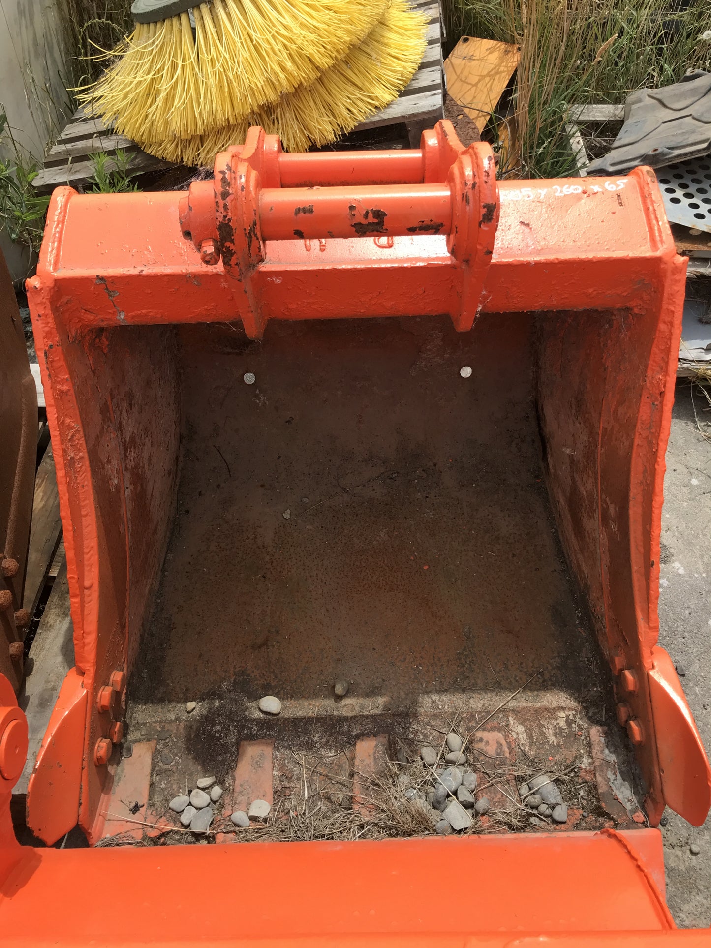 Excavator Rock Bucket - 65mm Pins