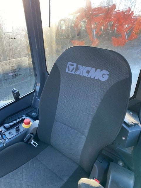 Digtech XCMG 2.7 ton Digger